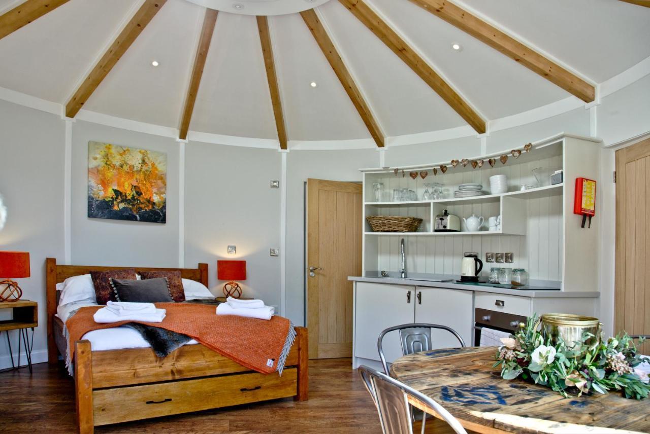 فيلا East Thorne Glamping بود المظهر الخارجي الصورة